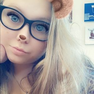 Meet your Posher, Shelby